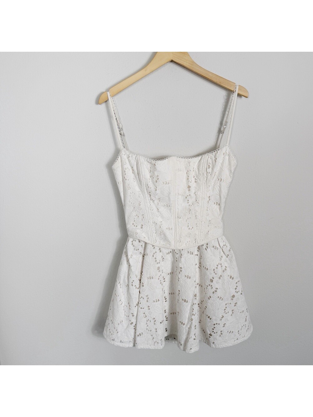 House of CB Elara Broderie Anglais Corset Fit & Flare Mini Dress White Medium - Picture 4 of 11